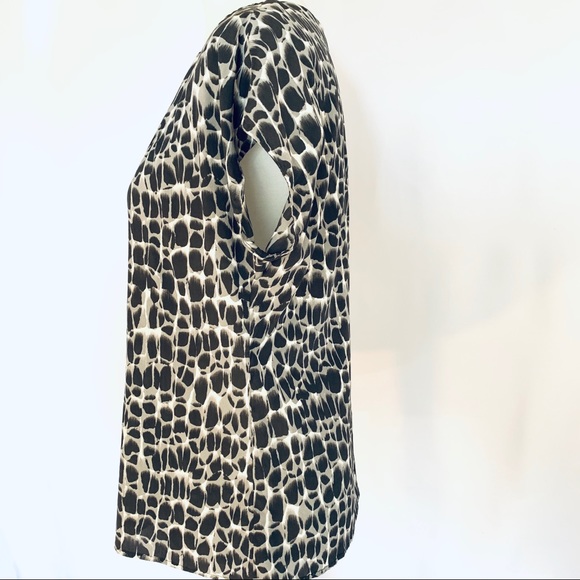 Ann Taylor Silk Blouse Black & Gray Short Sleeve Top Sz 4 - Picture 4 of 11